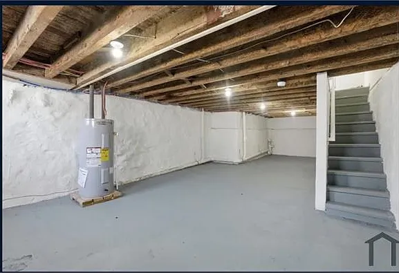 2528 Page St — Photo 14