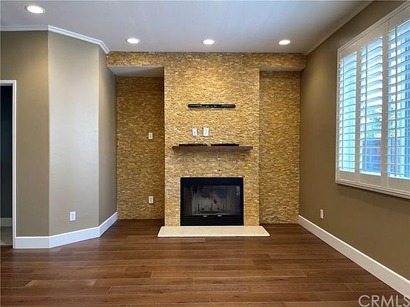4th image of 25 Estero Pointe