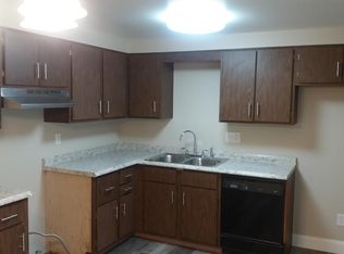 1386 Lincoln Dr #D, Monaca, PA