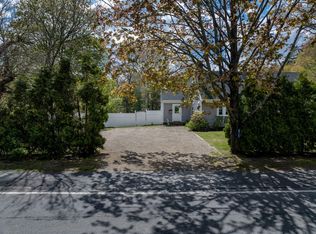 91 North St, Mattapoisett, MA 02739
