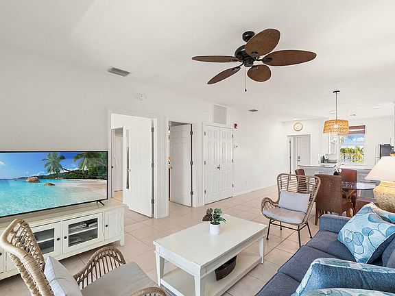 4th image of 140 Palm St #413