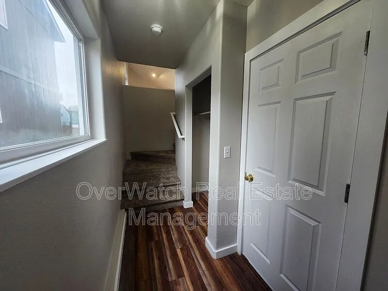 3 bed, 2.0 bath, 1315 sqft, $2,450 — Photo 3