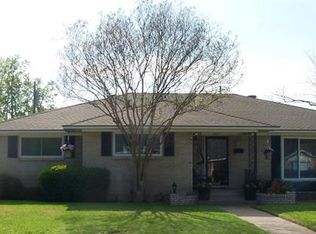 2677 Heatherwood Dr, Dallas, TX 75228