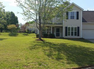 119 Ridge Lake Dr, Apex, NC 27539