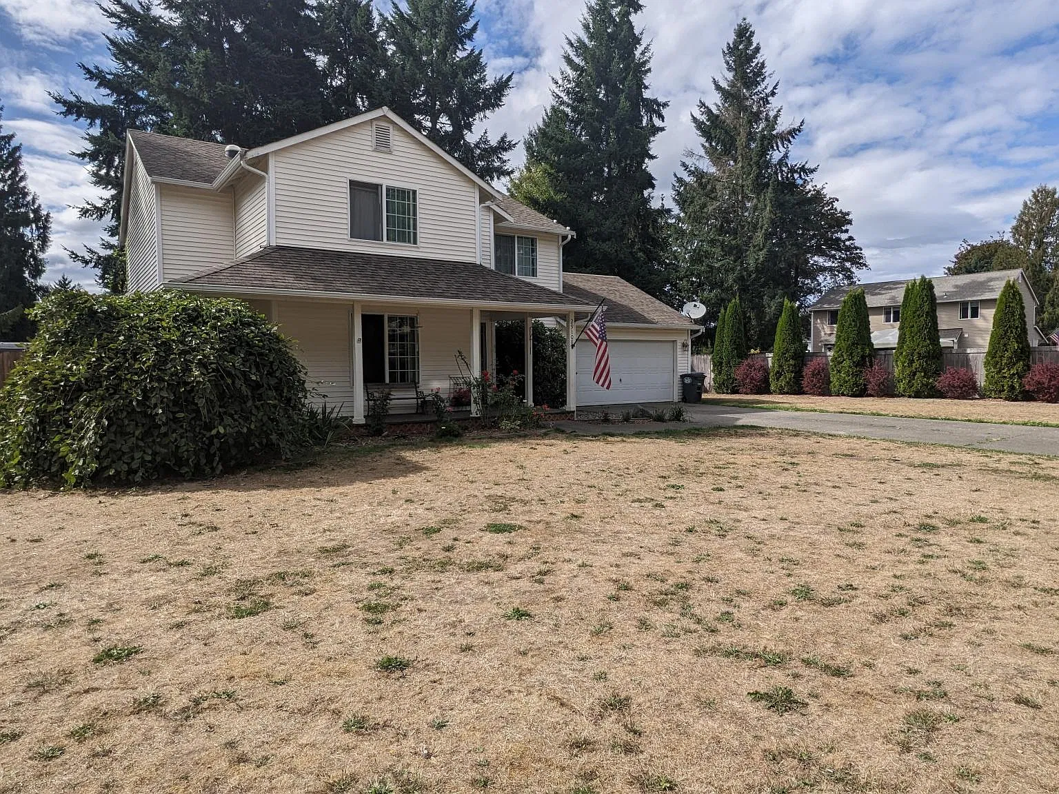 4 bed, 2030 sqft, $3,100 — Photo 2