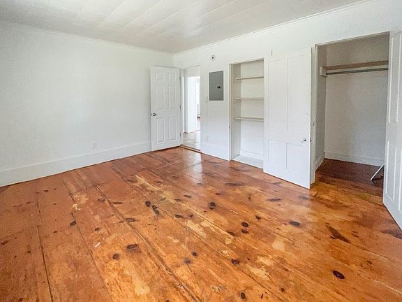 3rd image of 35 Keene Rd #B