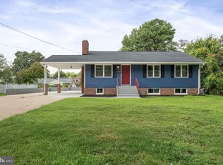 4916 Ravensworth Rd, Annandale, VA 22003