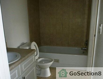 4th image of 5701 Gatlin Ave APT 123