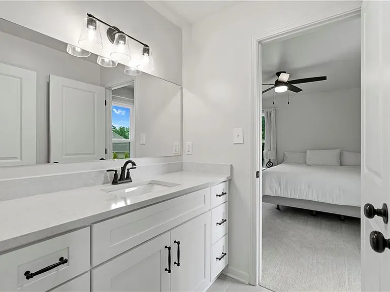 4221 Willow Oak Dr — Photo 33