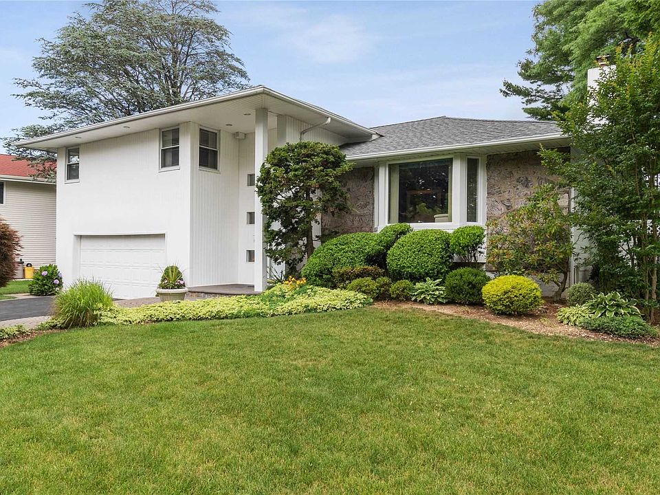 1st image of 193 Forest Dr