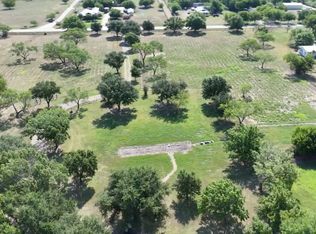 1 Wildwood Ct, Fort Worth, TX 76132