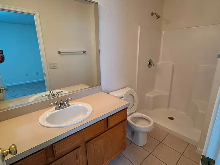 Sawgrass Apartments & Townhomes — Photo 40