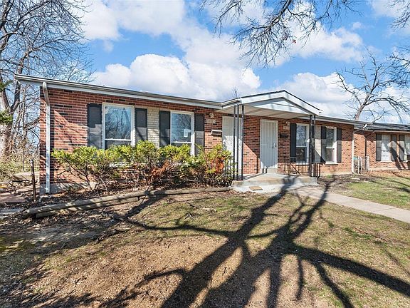 3rd image of 9813 Treadway Ln