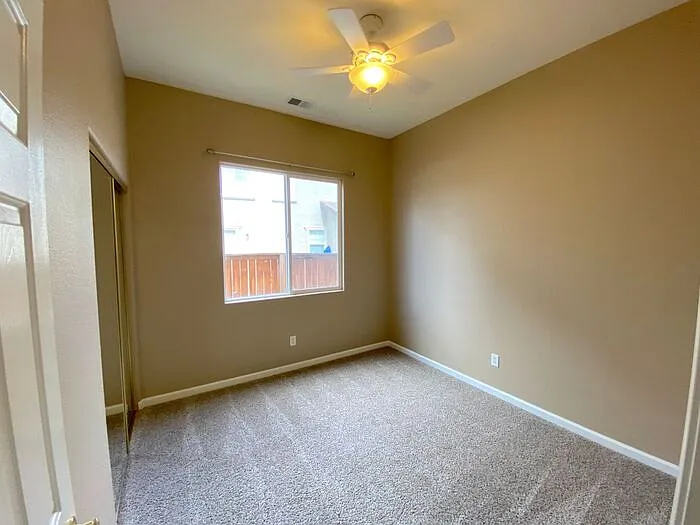 10595 Bliss Ct — Photo 29