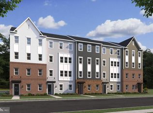 723 Iron Forge Rd #B, Frederick, MD 21702