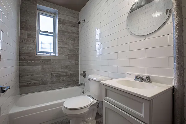 Rented by Nooklyn NYC LLC | media 49