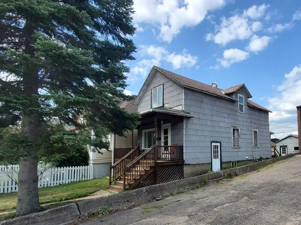31 E Harvey St, Ely, MN 55731