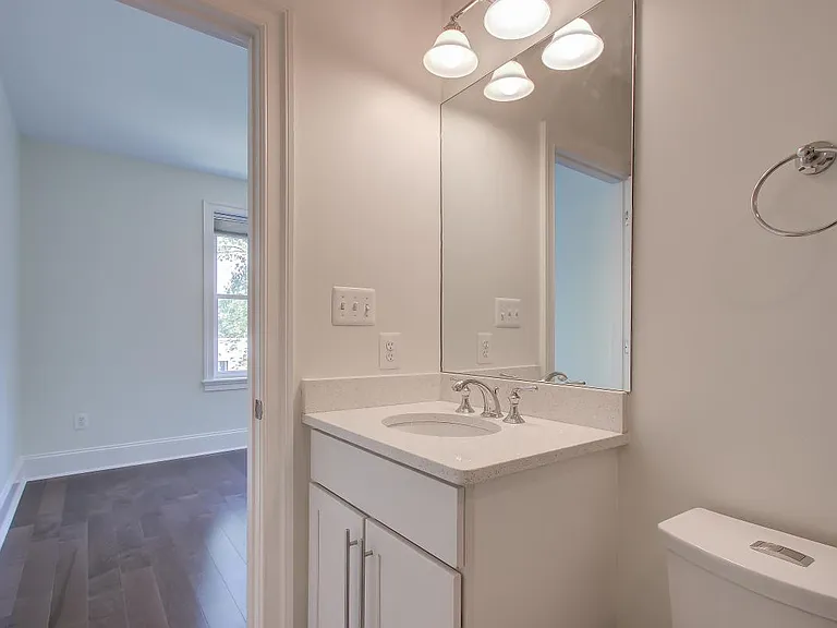 3937 Davis Pl NW #4 — Photo 22