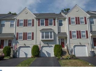 245 Spring Valley Way, Aston, PA 19014