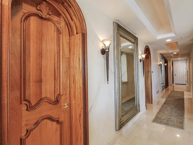 530 W Shore Dr — Photo 17