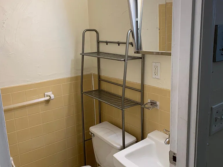 51 S Huntington Ave #103 — Photo 6