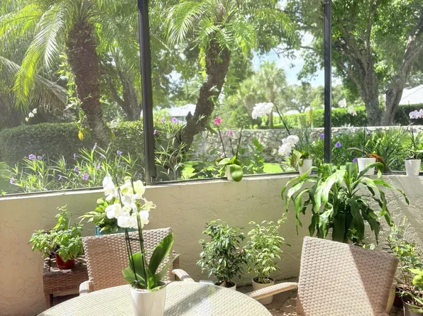 38 Balfour Rd W, Palm Beach Gardens, FL 33418