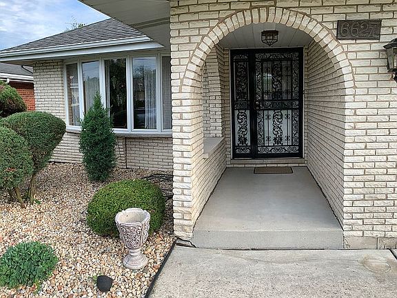 2nd image of 6627 W 91st St