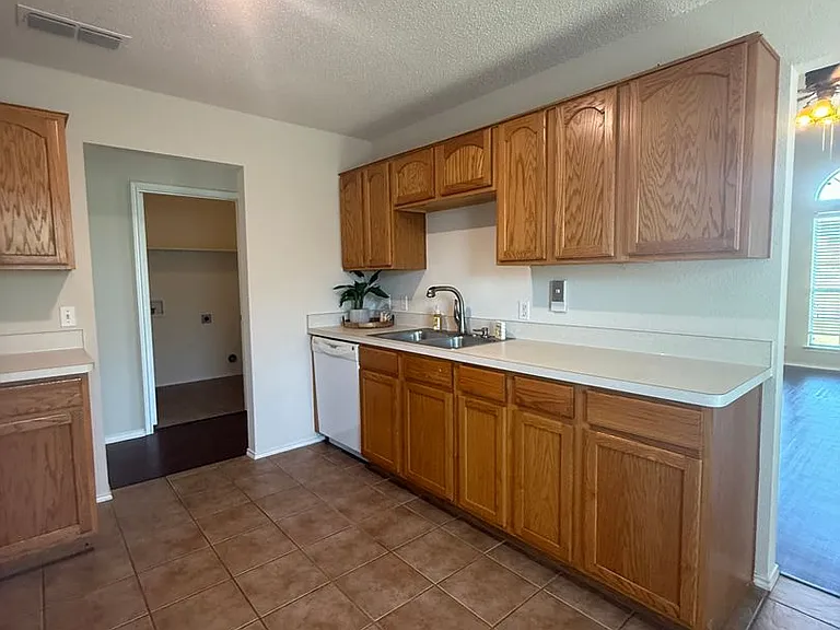 314 Beaumont Dr — Photo 11