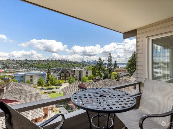 1964 26th Avenue W #302, Seattle, WA 98199