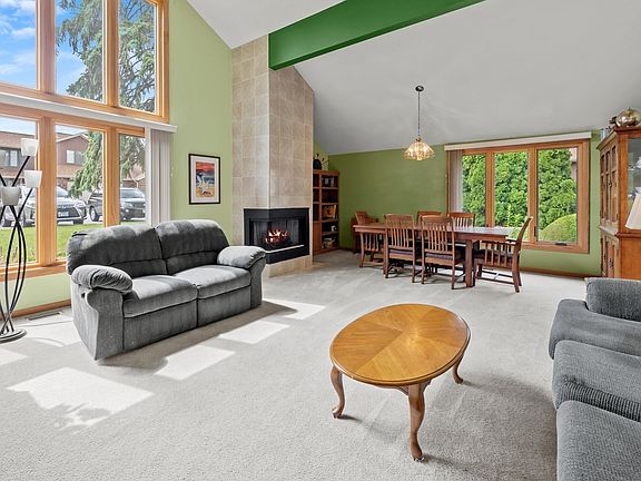 4th image of 1158 Baythorne Dr #112
