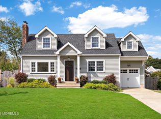 109 Robinson Pl, Shrewsbury, NJ 07702
