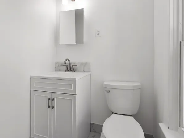 1356 Broad St APT 2, Providence, RI 02905