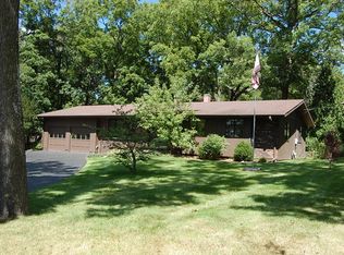 1108 Park Ln, Spring Grove, IL 60081