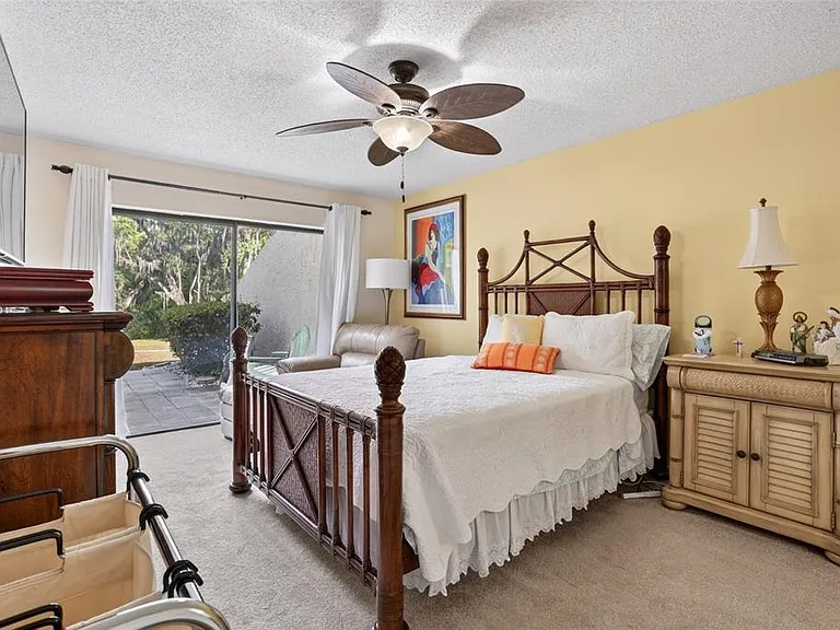 1166 Carmel Cir #100 — Photo 19