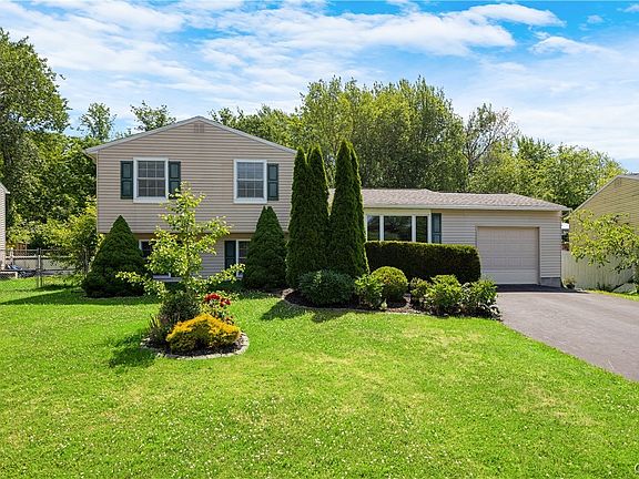 2nd image of 5510 Taormina Dr