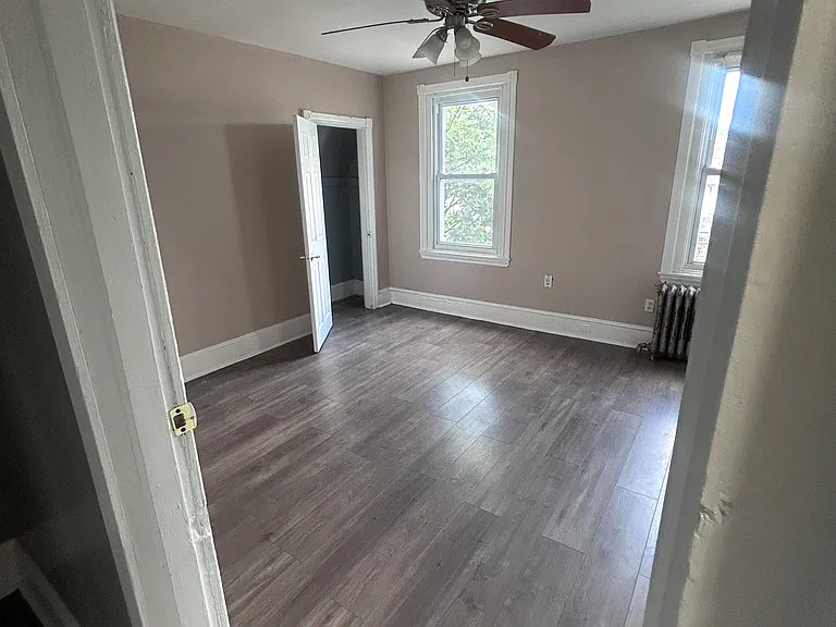 13 Winfield Ave #2 — Photo 4