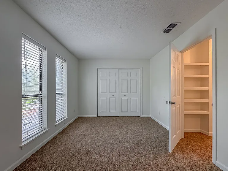 3735 Donovan Dr #A — Photo 35