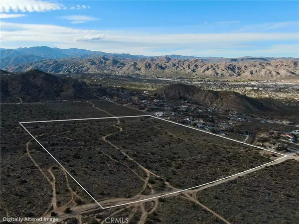 56007 Golden Bee Dr, Yucca Valley, CA 92284