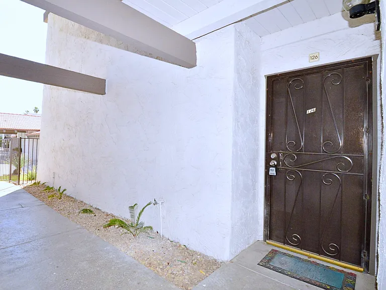 1050 E Ramon Rd #126 — Photo 21