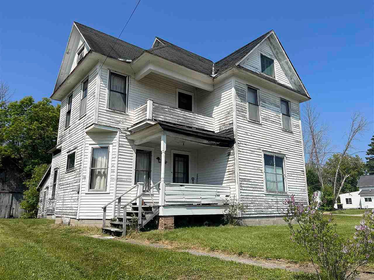 1019 Mackinaw Ave, Cheboygan, MI 49721 MLS 471505 Zillow