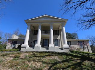 715 Oldham St, Pigeon Forge, TN 37863