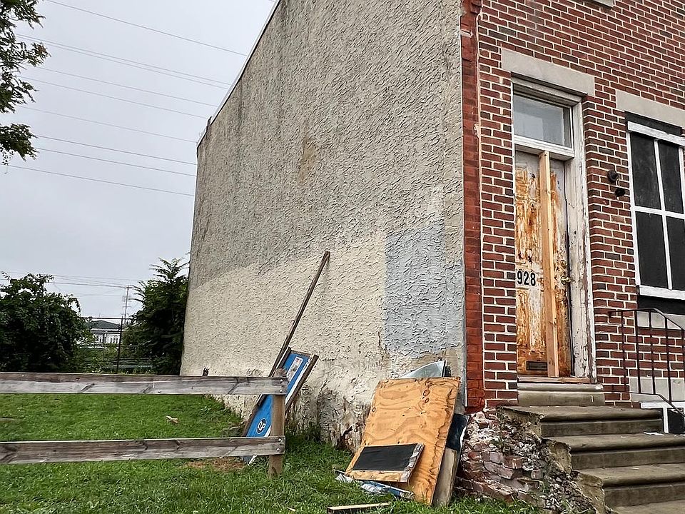 1st image of 1928 N Newkirk St