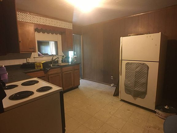 5th image of 516 Garrison Ave