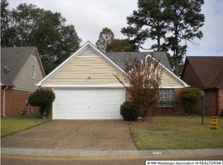 242 Gaslight Cv, Hernando, MS 38632