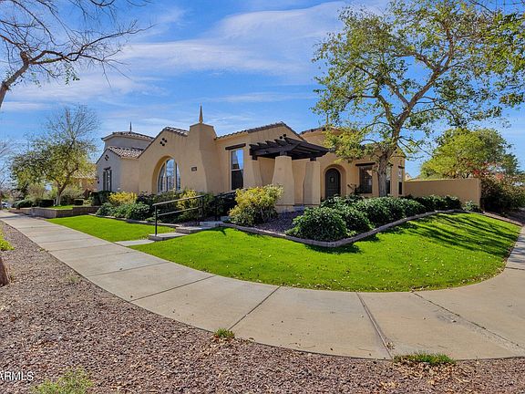 2nd image of 4078 N FOUNDER Circle