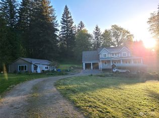 909 NE Hughes Rd, Washougal, WA 98671