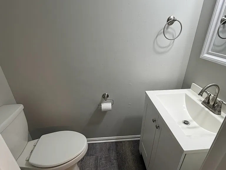 38 Raleigh Ct — Photo 6