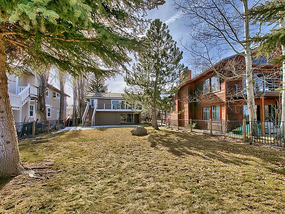 3rd image of 1909 Cathedral Ct