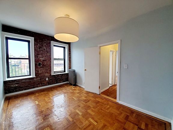 2nd image of 674 47th St #C4