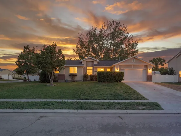 8434 S Windmill Dr, West Jordan, UT 84081